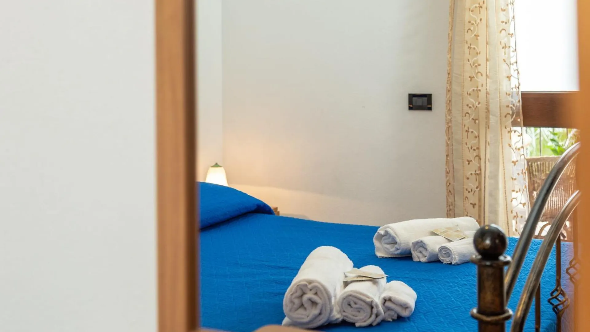 Casa Sa Montera A - Appartamento Con Balcone 산타마리아나바레제 이탈리아